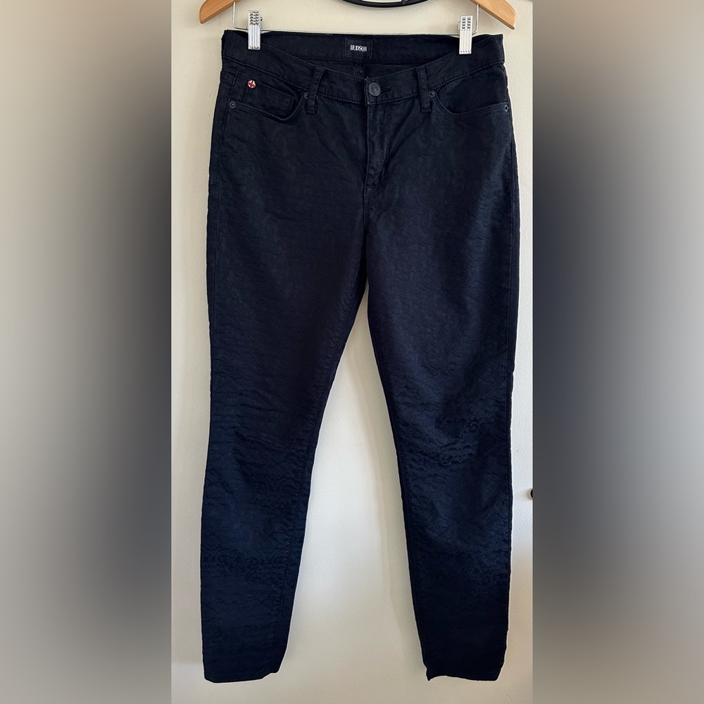 Hudson | Black Jeans with Textured Print, Size 29 ✨